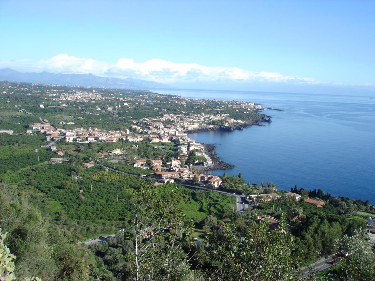 Tuttifrutti Holiday Ачиреале Екстер'єр фото